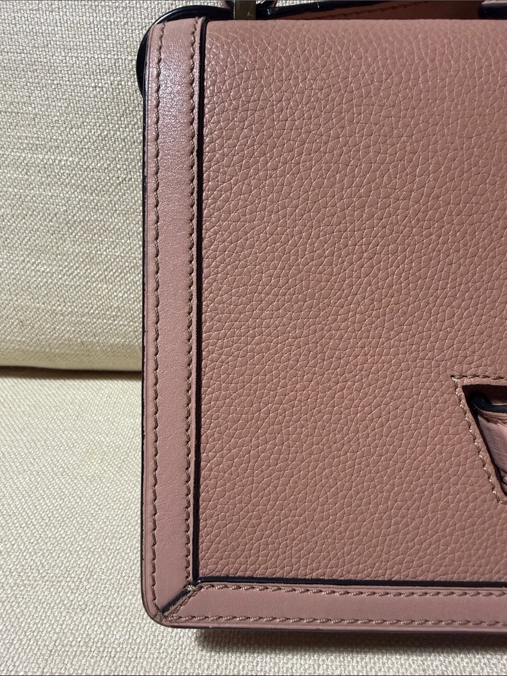 Loewe Pink Leather Barcelona Puzzle-Accent Top Handle Bag - Picture 3 of 16